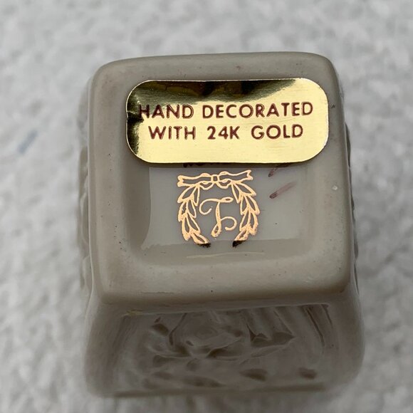 Vtg 80s LENOX Mini Iris Vase - Picture 6 of 10